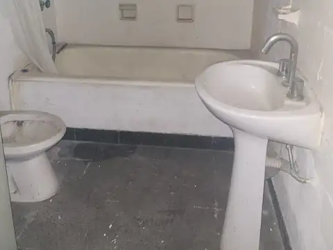 Depto Tipo Casa 3 ambientes con 1 baño