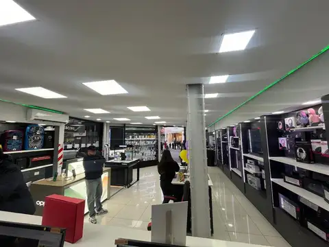 Local en Alquiler 60 años