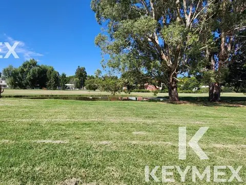 Terreno en Venta 20  mts Frente