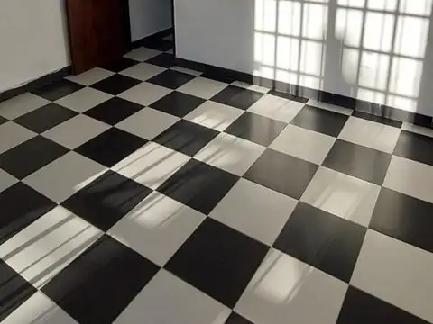 Departamento en Alquiler en Barrio Atalaya, $ 450.000