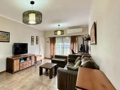 Casa en Venta en Villa Luzuriaga, USD 147.000