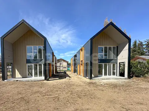 Depto Tipo Casa en Venta de 3 ambientes