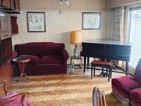 3 Ambientes Al Frente con Balcón Terraza. Excelente Ubicación en Alto Palermo. Baulera.