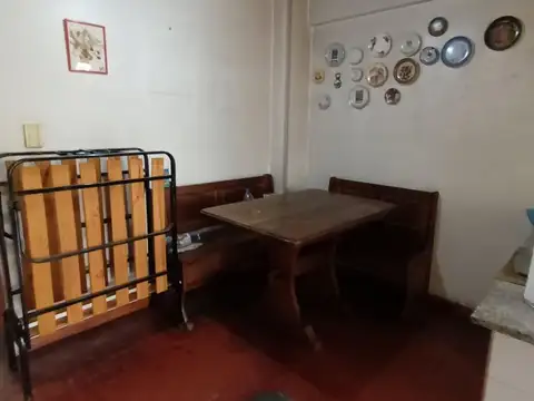Depto Tipo Casa 4 ambientes con 2 baños
