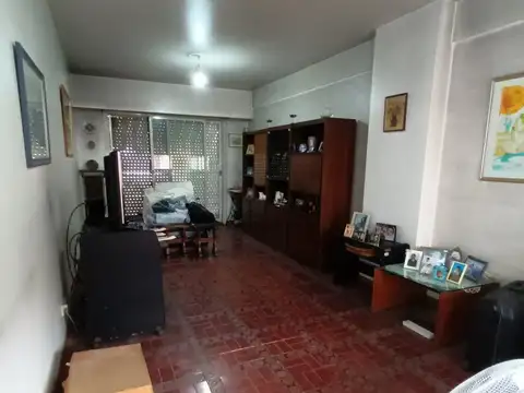 Depto Tipo Casa en Venta de 4 ambientes