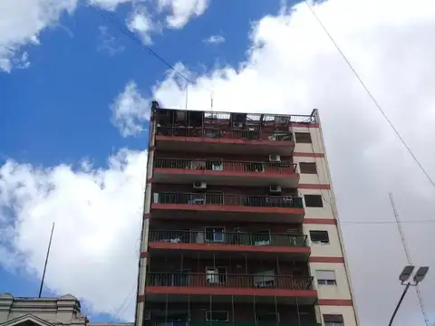 2 amb Avellaneda Centro