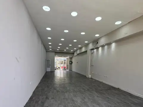 Avda Bicentenario 1000