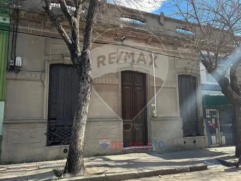 Amplia propiedad ideal para oficina o familia