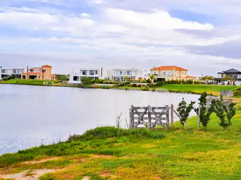 Venta Lote en Puertos del Lago Barrio Marinas, Escobar