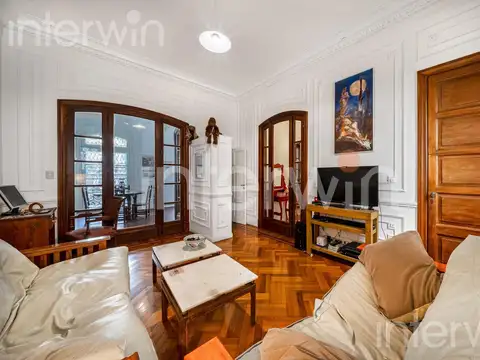 Depto Tipo Casa en Venta con 1 cocheras