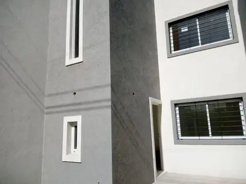 Casa en Alquiler en Ituzaingó, $ 1.200.000