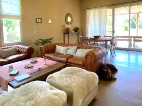 Casa en Venta de 4 dormitorios