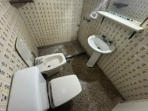 Depto Tipo Casa en Venta 48 años