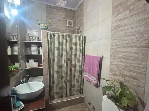 Casa en Venta en Temperley, USD 85.000