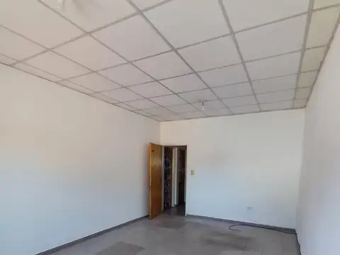 Oficina en Alquiler en Resistencia, $ 250.000