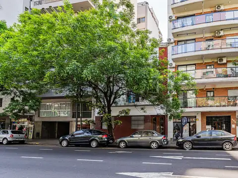 Avda. Álvarez Thomas 800, Piso PB