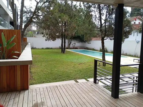 4 AMBIENTES A ESTRENAR ESCUCHO PROPUESTA