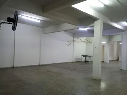 Galpon en Alquiler en Villa Urquiza, $ 2.800.000