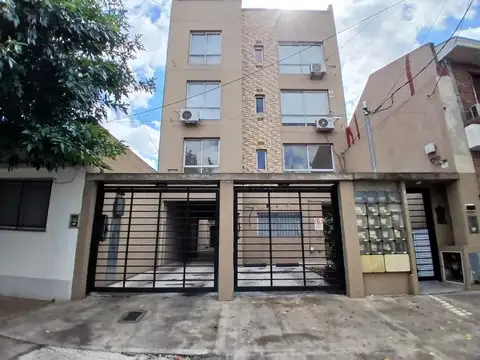 Blanco Encalada 1300, Piso 2