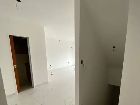 Depto Tipo Casa en Venta en Banfield, USD 105.000