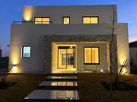 Casa en Venta en San Pablo, USD 255.000