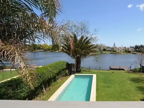 Casa en Venta en Santa María del Tigre, USD 850.000