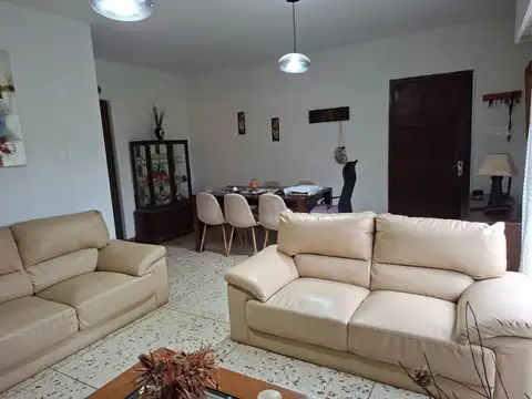 Casa en Venta en Parque de Solymar, USD 259.000