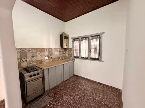 Depto Tipo Casa 3 ambientes con 1 baño