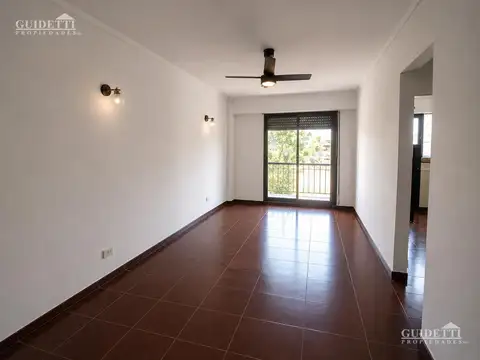 Alquiler departamento 3 ambientes luminoso balcón corrido