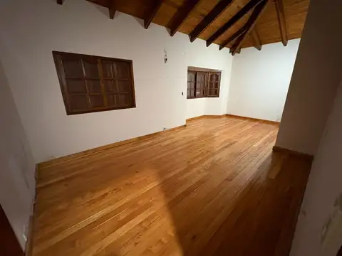 Casa en Venta en Lisandro Olmos Etcheverry, USD 130.000