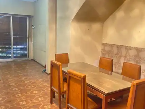 Depto Tipo Casa 5 ambientes con 1 baño