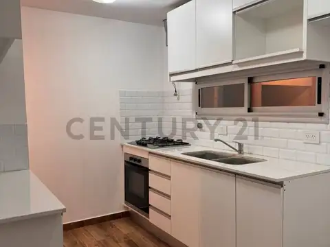 132 Y 476 CASA DUPLEX 3 DORMITORIOS EN ALQUILER BARRIO EL CAUCE CITY BELL