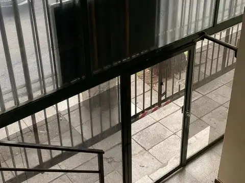 Local en Alquiler en General San Martín, $ 600.000