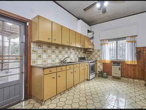 Depto Tipo Casa en Venta con 3 cocheras
