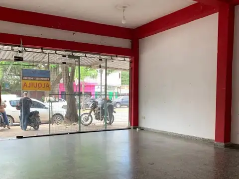 Local en Alquiler en Villa Alta, $ 850.000