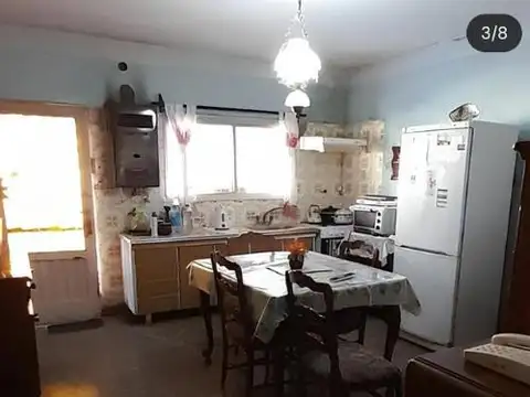 Casa 3 ambientes con 1 baño