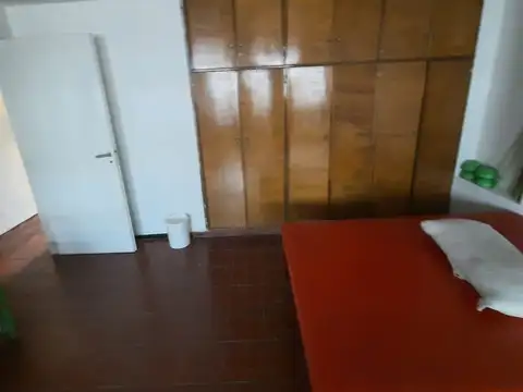 Casa en venta de 5 dormitorios c/ cochera en Godoy Cruz