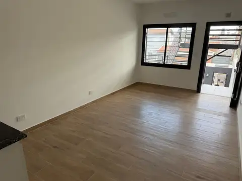 Departamento en Venta en Villa Luzuriaga, USD 59.900