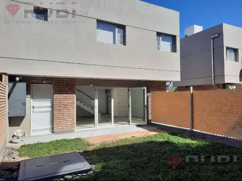 Dúplex en venta a metros del paseo de la costa