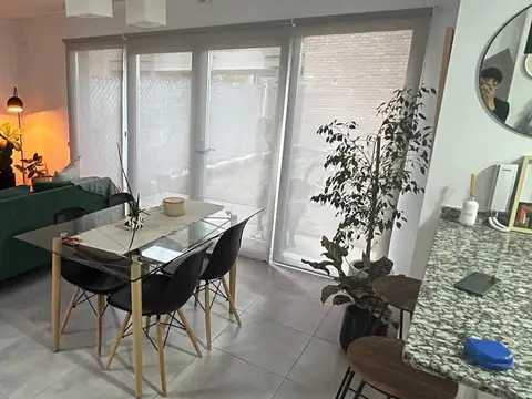 Depto Tipo Casa en Venta de 2 dormitorios