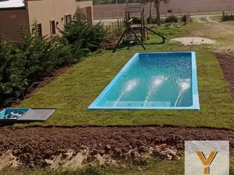 Casa 4 ambientes con 2 baños