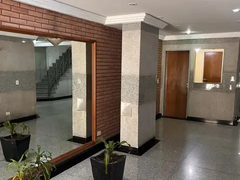 AV CASTRO BARROS al 100