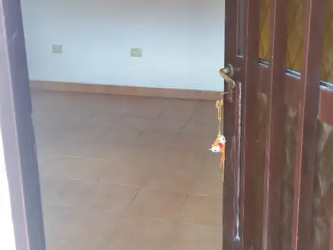 Departamento en Alquiler en San Andrés, $ 530.000