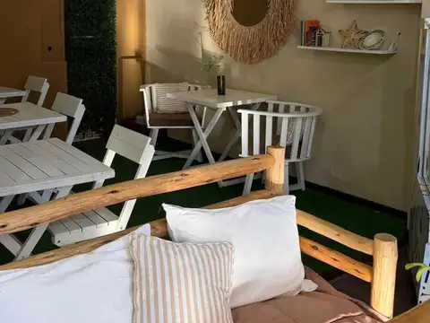 SE ALQUILA FONDO DE COMERCIO CON TODO LISTA PARA ABRIR
