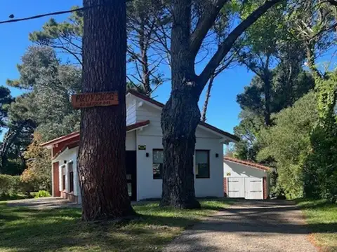 Casa en Alquiler Temporal en Pinamar, USD 1.400