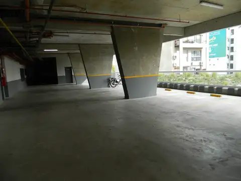 Cochera en Venta de 5  mts largo x 2,50  mts ancho