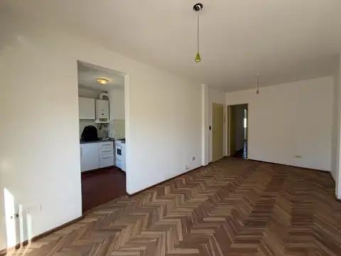 Departamento 5 ambientes con 1 baño