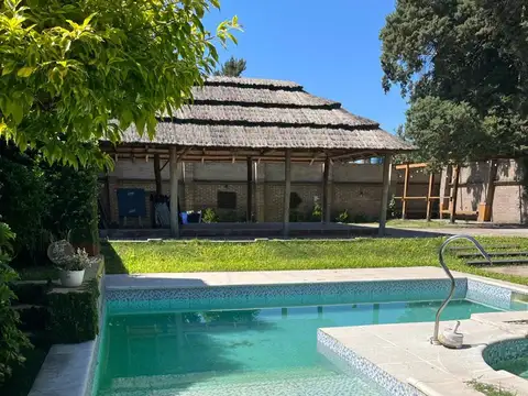 Casa en Venta de 4 dormitorios