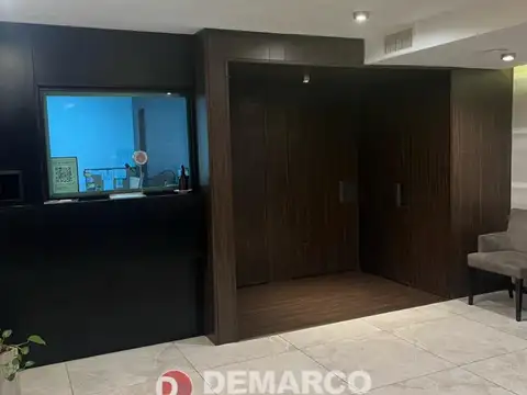 Oficina en Alquiler al Este