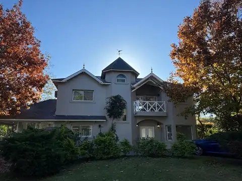 Casa en Venta de 4 dormitorios